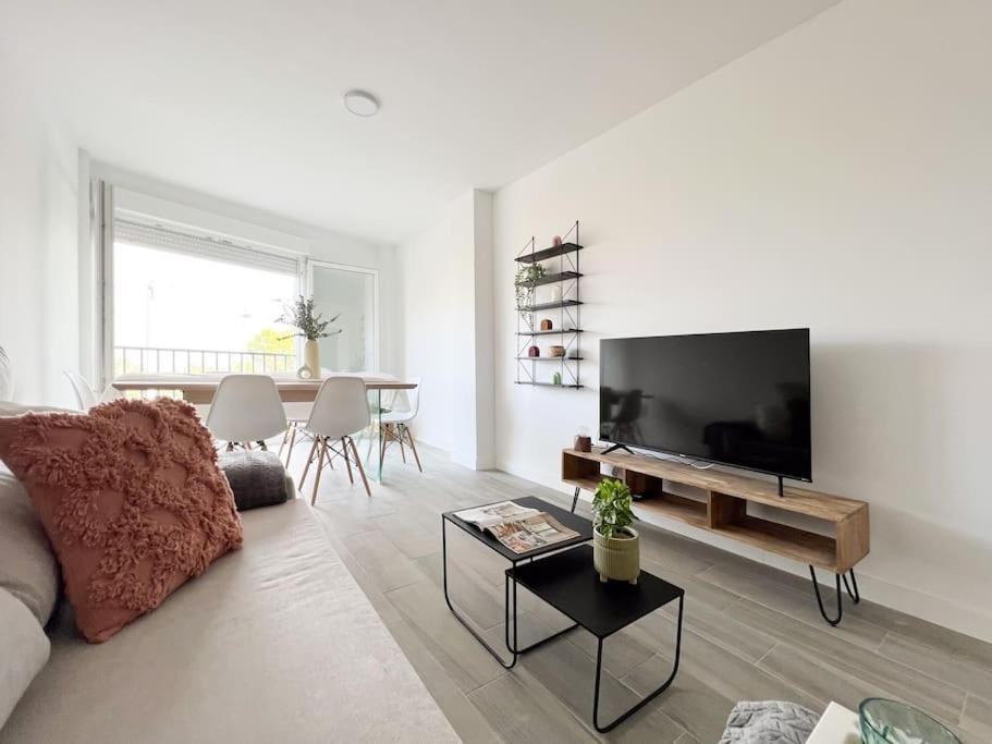 Apartamentos Gredos 304 ハライス・デ・ラ・ベラ エクステリア 写真